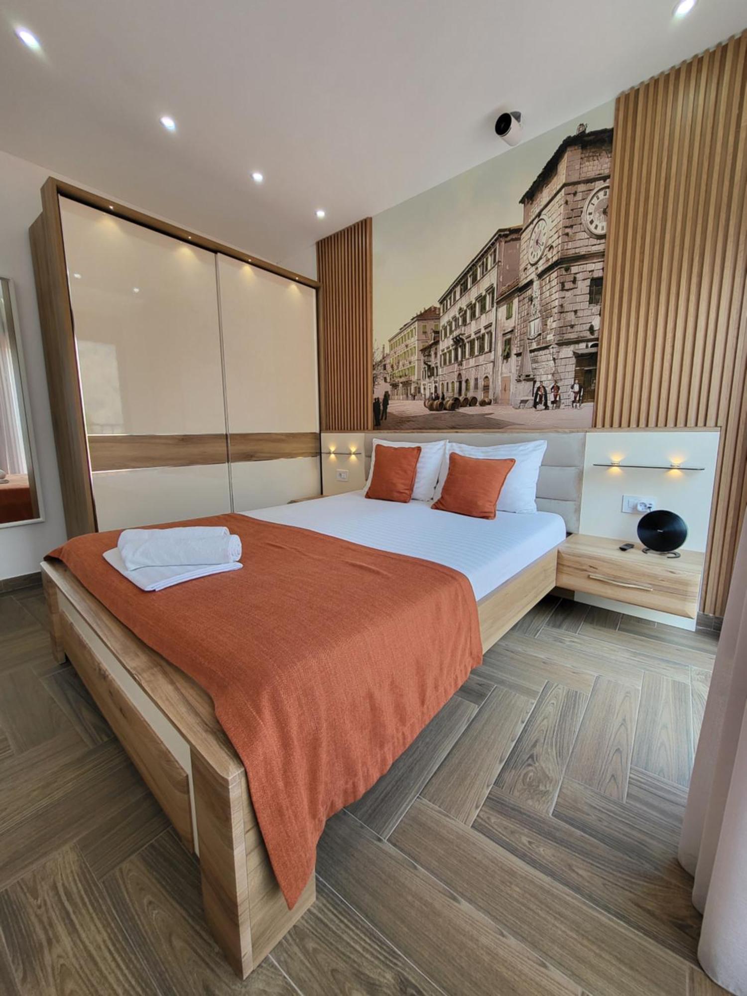 Marea Deluxe Apartments Kotor Exterior photo